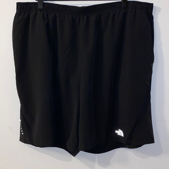 The North Face Men's Black Athletic Shorts With Inner Briefs Size XL - Picture 1 of 12